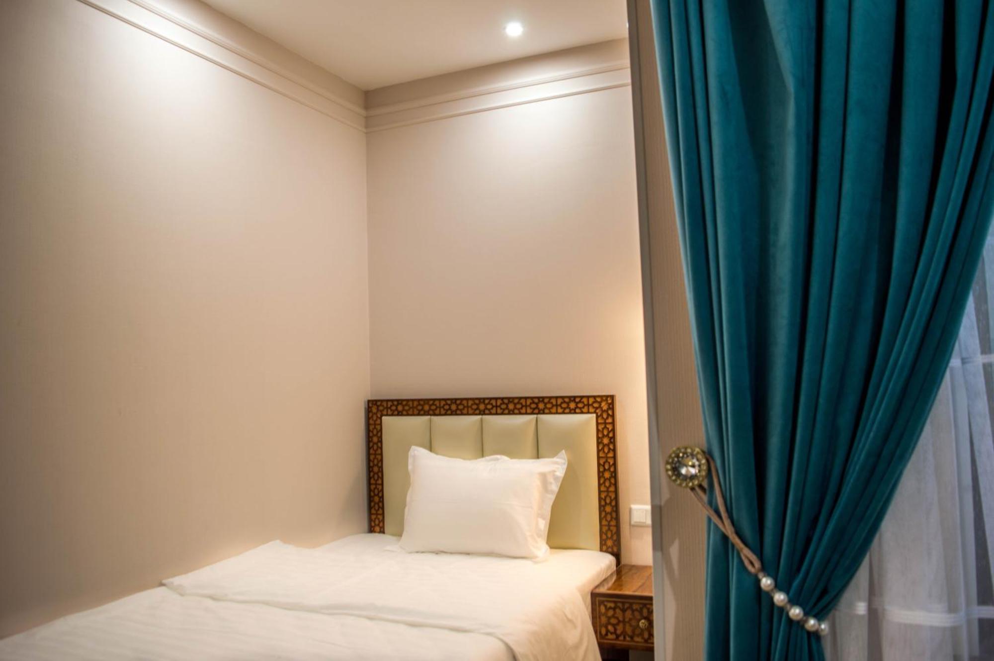 Hotel Jahongir Premium à Samarcande Extérieur photo